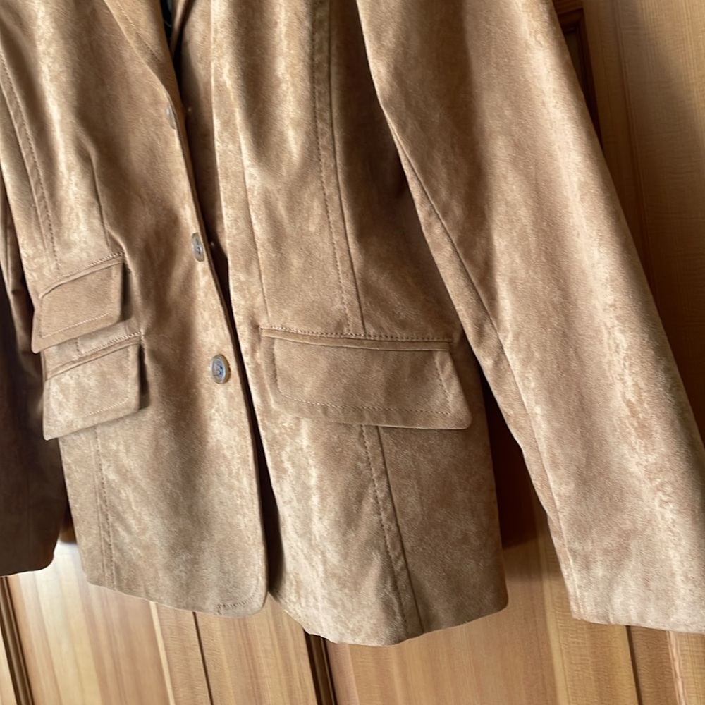 Liz Claiborne Tan Suede Blazer - Picture 3 of 13